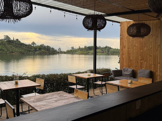 The Boato Hotel主图