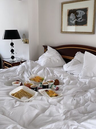 安博萨德酒店主图