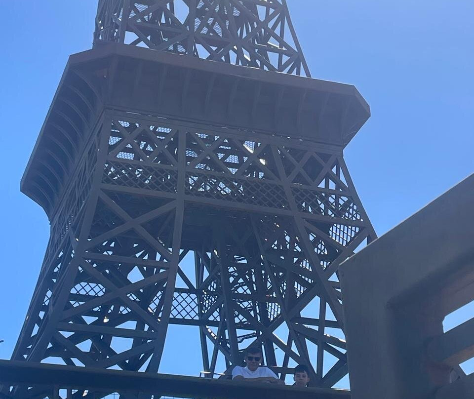 Réplica da Torre Eiffel-Umuarama必去景点