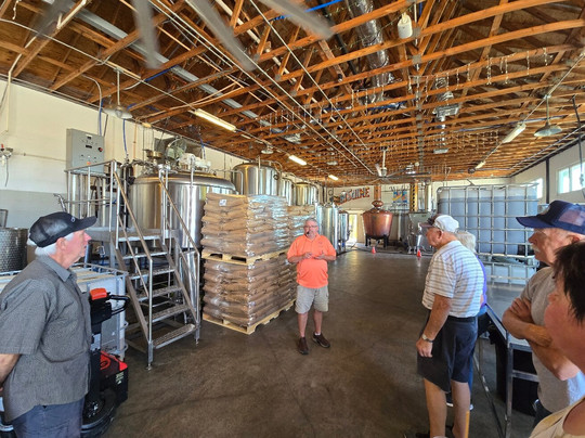 Wicked Dolphin Distillery-开普科勒尔必去景点