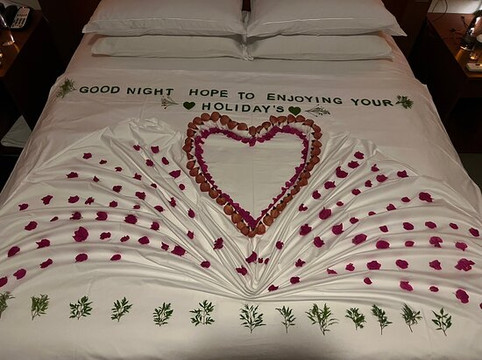 马尔代夫港丽度假酒店主图