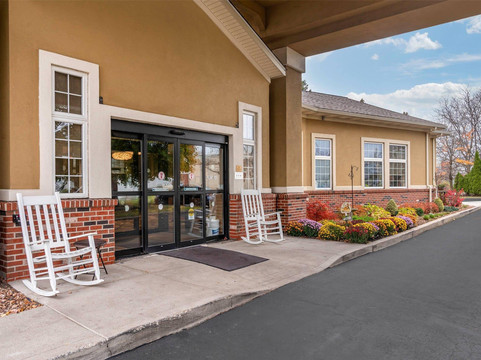 Getzville酒店住宿-Comfort Inn University