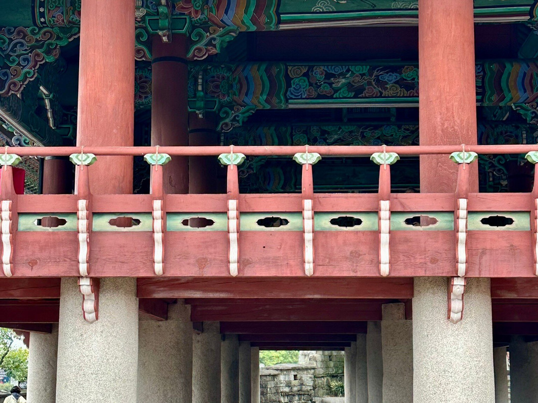 Jinju Namgang Yudeung Festival-晋州市必去景点