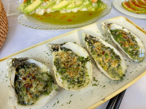 Mero 18 Seafood & Wine