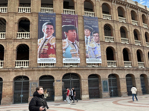 瓦伦西亚斗牛场-巴伦西亚必去景点