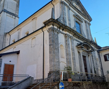 Antica Chiesa Di Sant'anna-Bosisio Parini必去景点