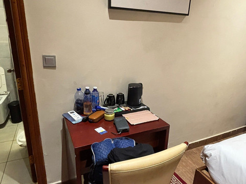 厄斯贝特酒店主图