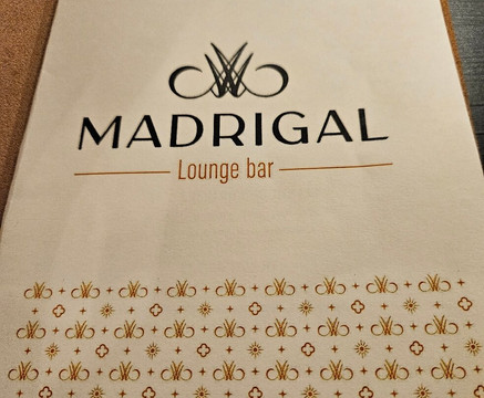 Le Madrigal Bar Lounge-沙特尔必去景点