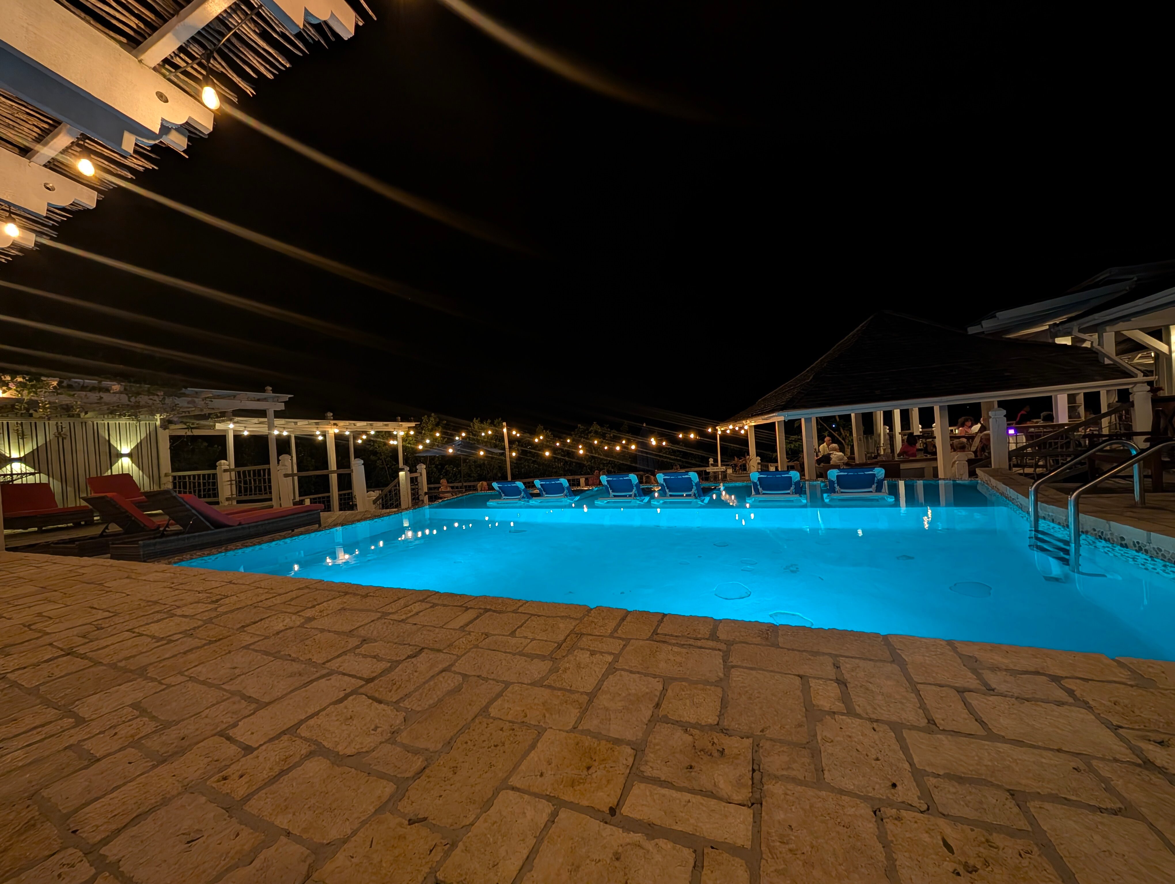 The Escape at Nonsuch Bay Antigua-泳池