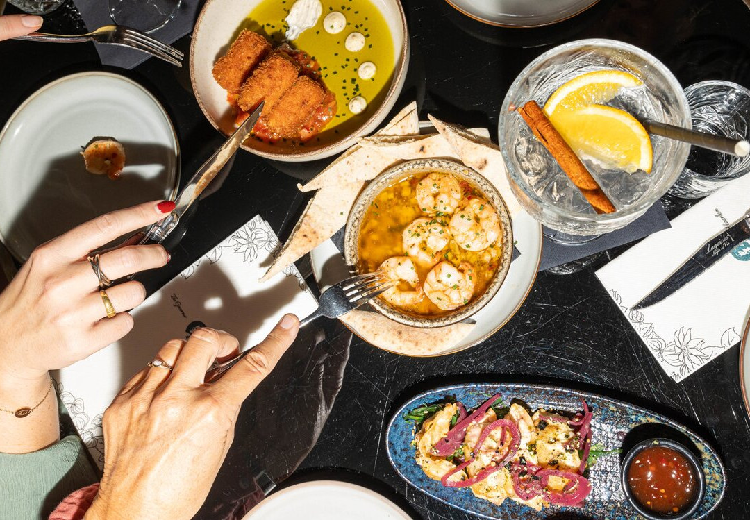 市中心大使酒店主图