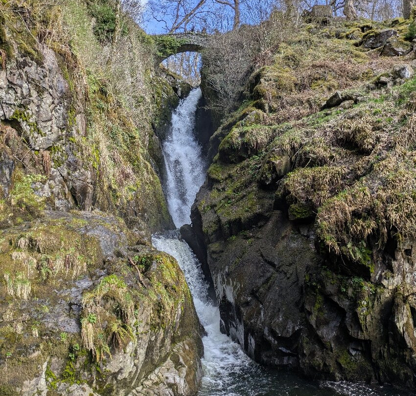 Aira Force Waterfall-彭里斯必去景点