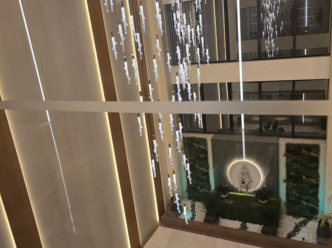 苏拉特市中心希尔顿花园酒店主图