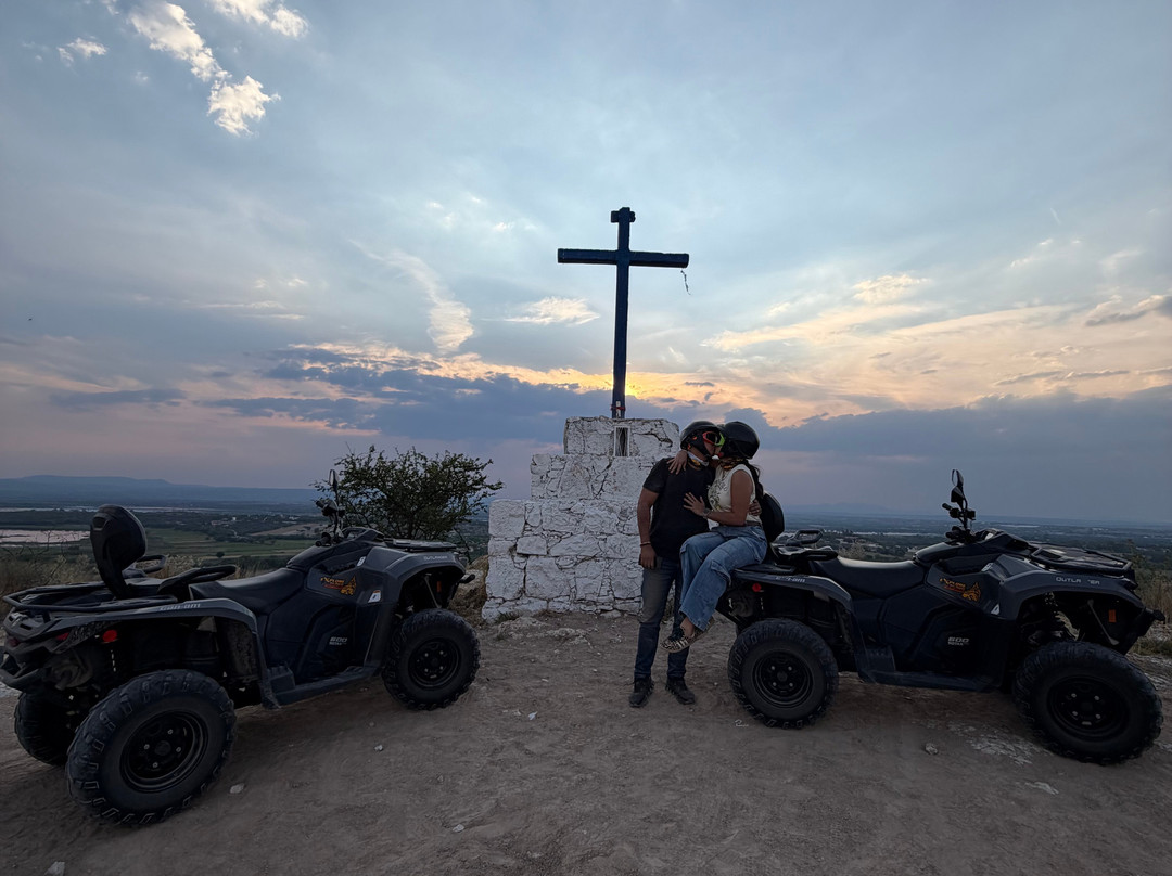 Explore San Miguel Off-Road (Tours en cuatrimoto)-圣米格尔护城必去景点