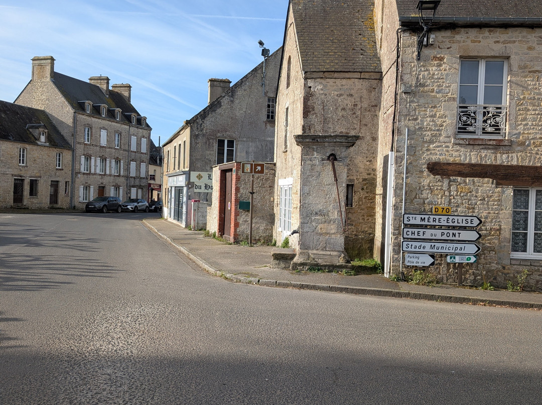 Normandy Discovery Tours-Sainte-Mere-Eglise必去景点
