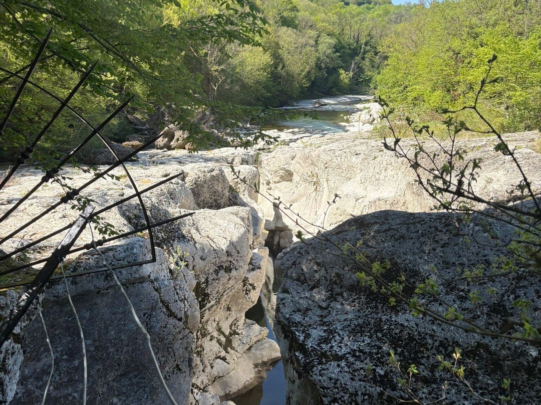 杜费里峡谷-Lovagny必去景点
