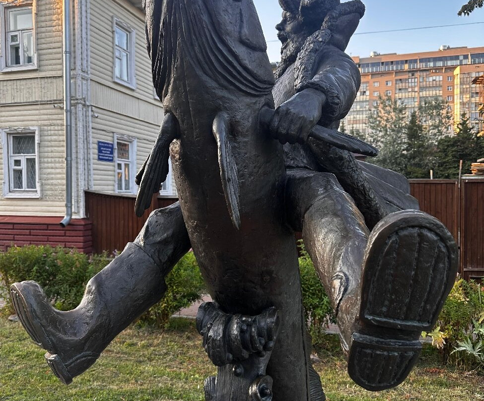 Monument to Sena Malina-阿尔汉格尔斯克必去景点
