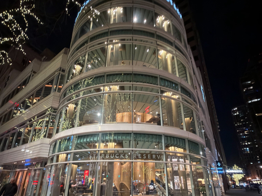 Starbucks Reserve Roastery Chicago