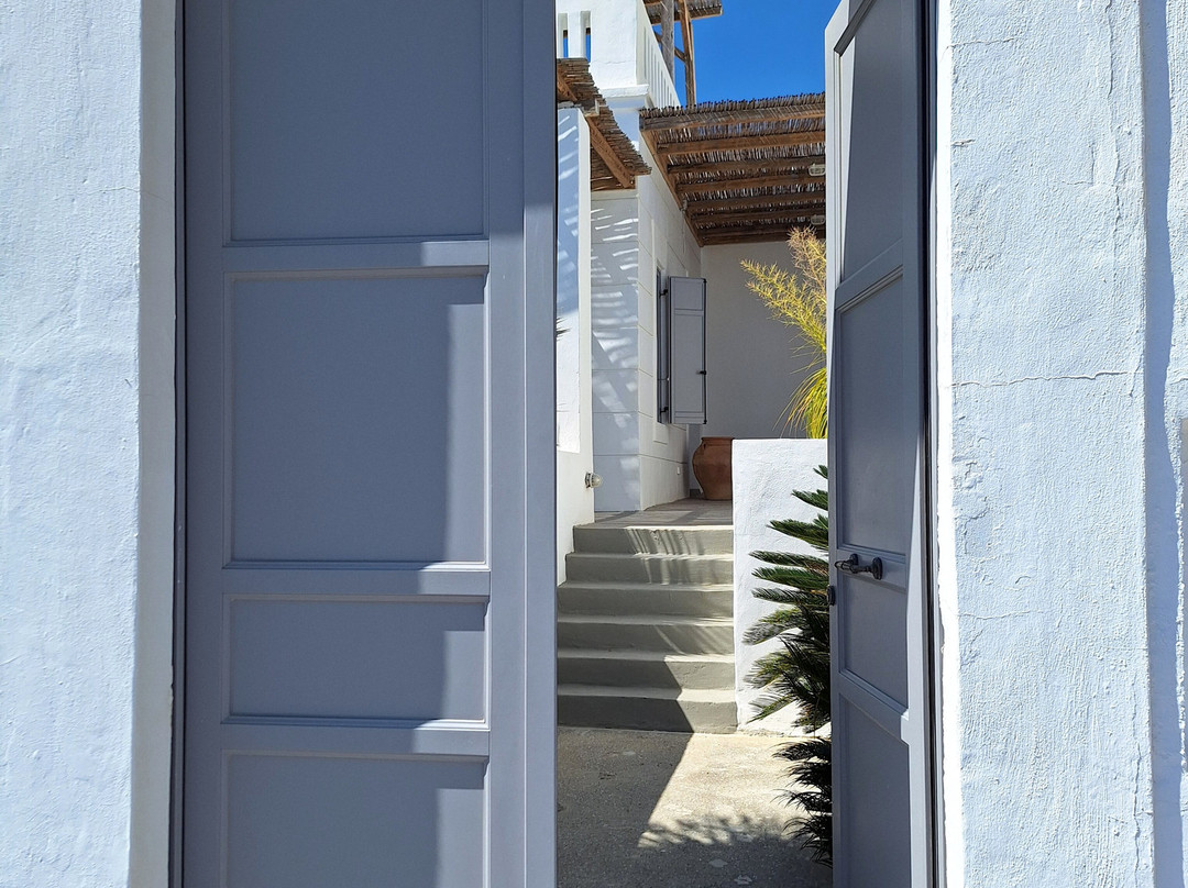White Village主图