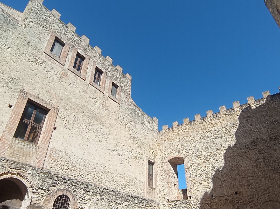 Castello di Rocca Sinibalda-Rocca Sinibalda必去景点