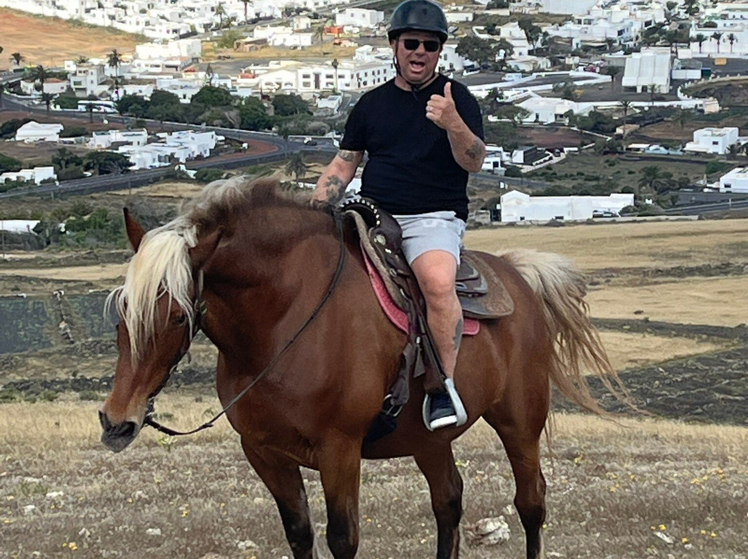 Lanzarote a Caballo-兰萨罗特必去景点