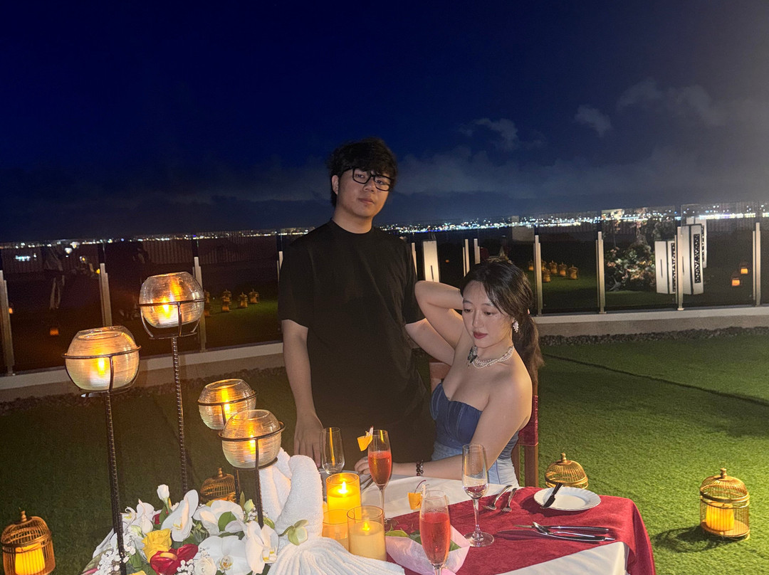 巴厘岛阿雅娜赛格拉酒店主图