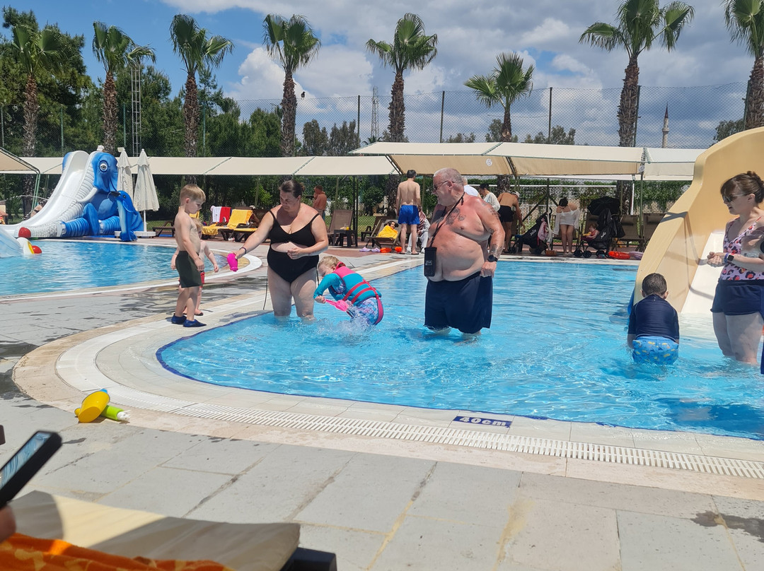 Club Hotel Turan Prince World主图
