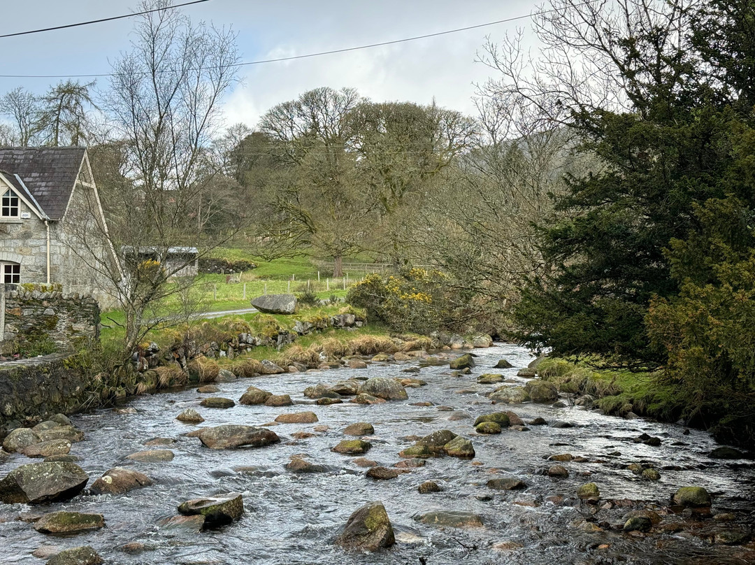 Glendalough Monastic Settlement-格兰达洛山谷必去景点