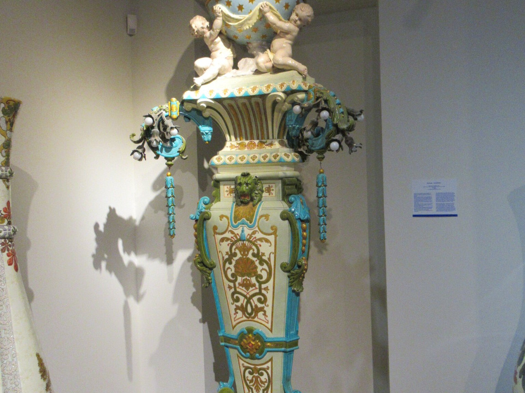 Musée de la Faïencerie de Gien-Gien必去景点