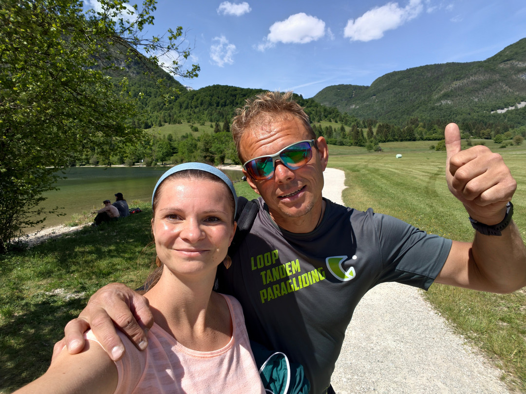 Loop Team Tandem Paragliding Bohinj-博希尼湖必去景点