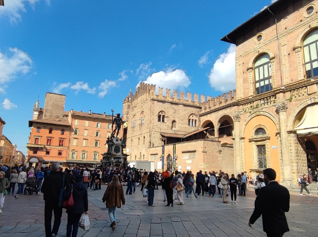 Fontana del Nettuno-博洛尼亚必去景点
