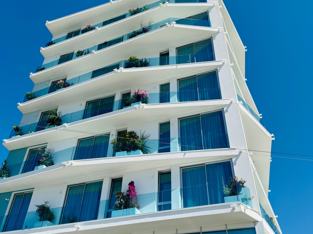 Nava Star Hotel