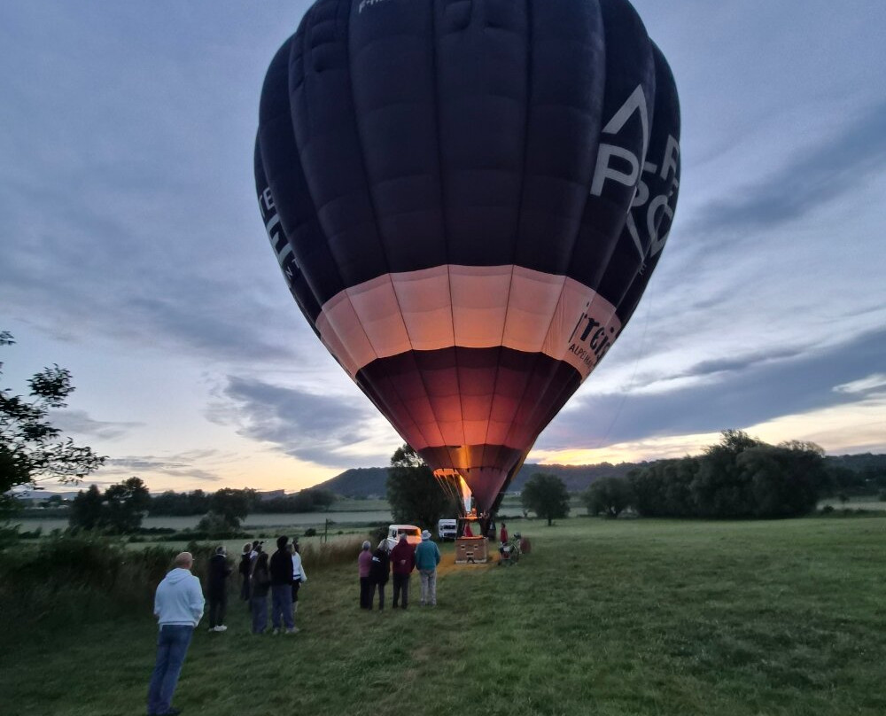 Forcalquier France Montgolfiere-Forcalquier必去景点
