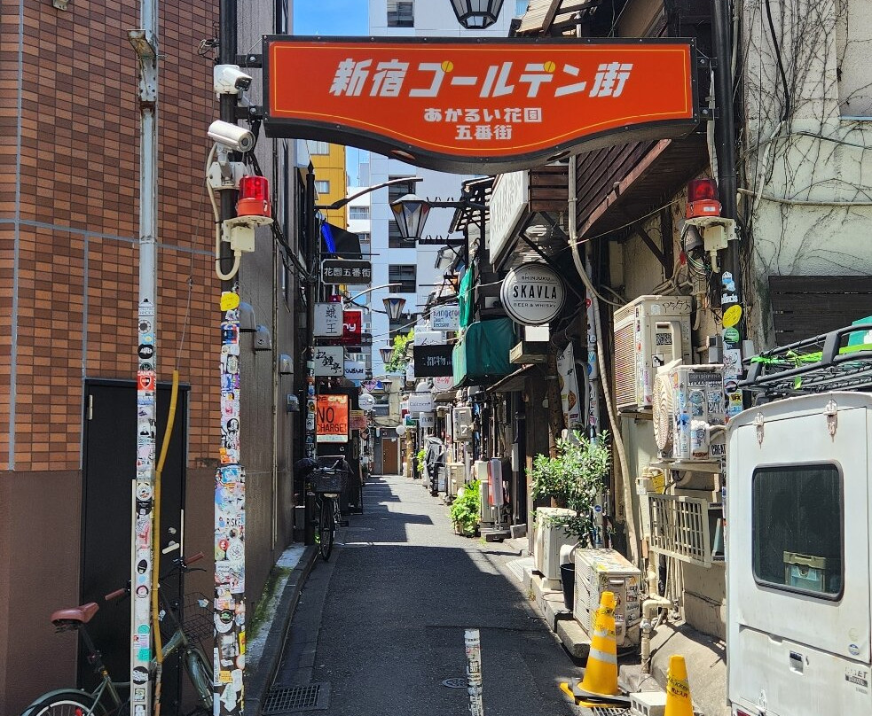 新宿黄金街-Kabukicho必去景点