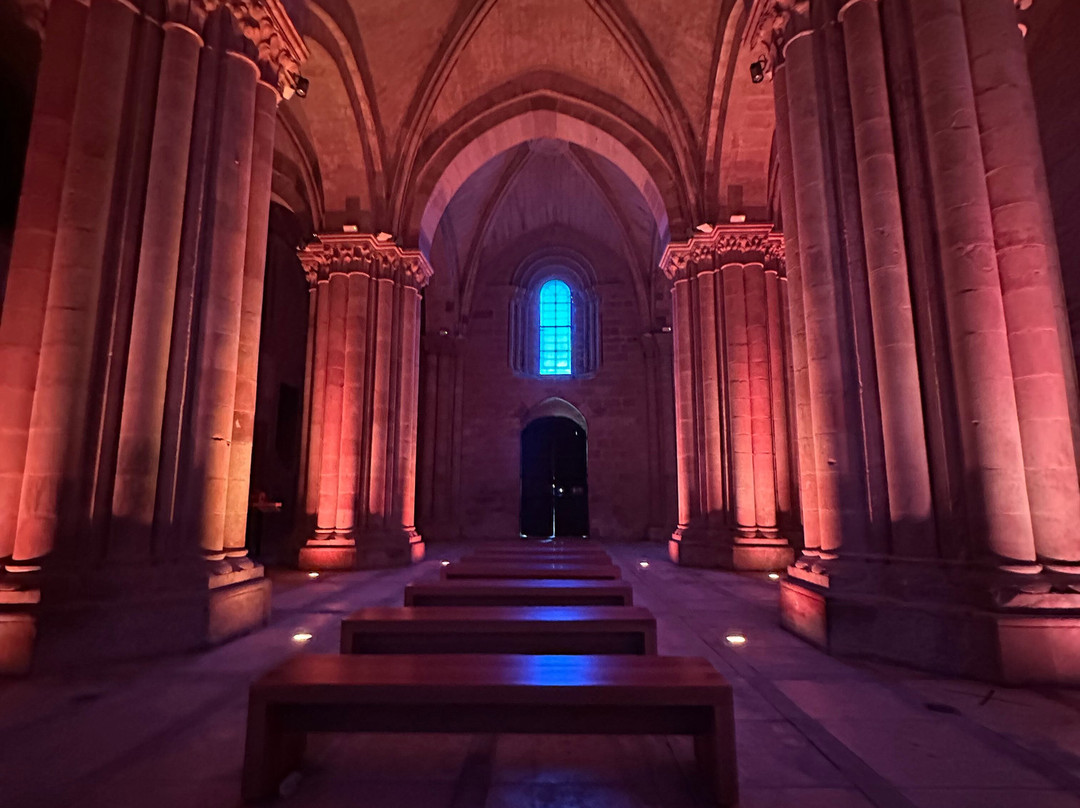Monasterio de Santa Maria la Real-Aguilar de Campoo必去景点