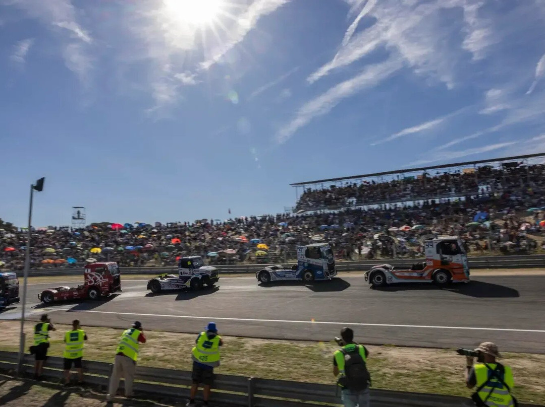 Carrera de Camiones 2026 Jarama-斯蒂安德洛斯雷耶斯必去景点