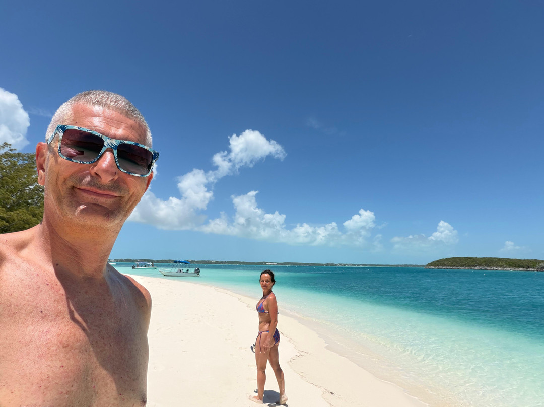 Turtles Nest Bahamas主图