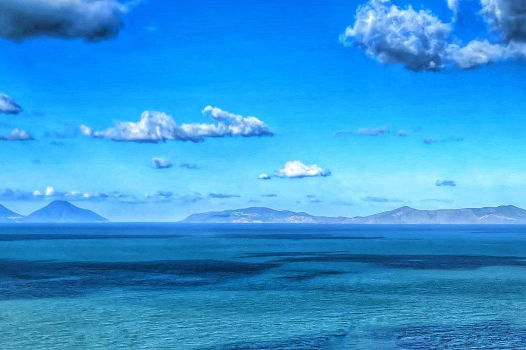 Vista Isole Eolie - Locazioni turistiche