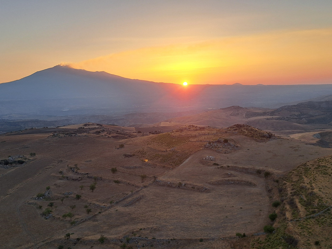 Volare sull'Arte Sicily-Centuripe必去景点
