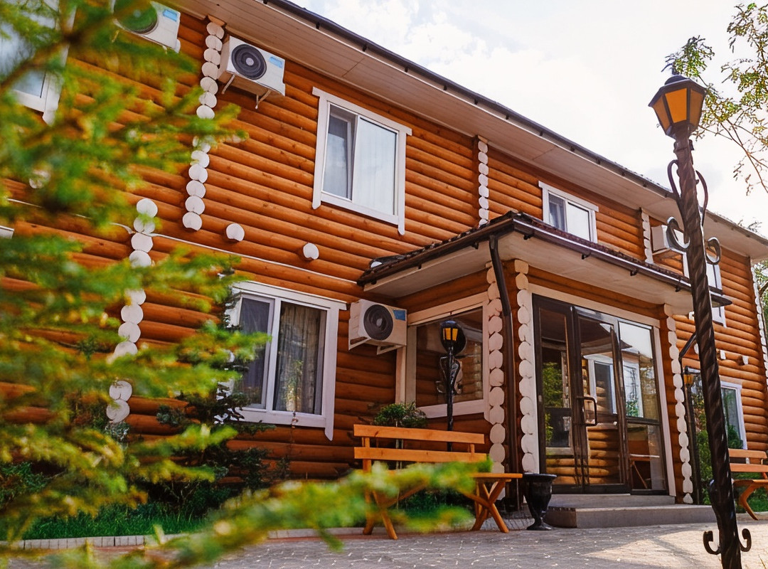 Eco hotel & restaurant "SKALA"