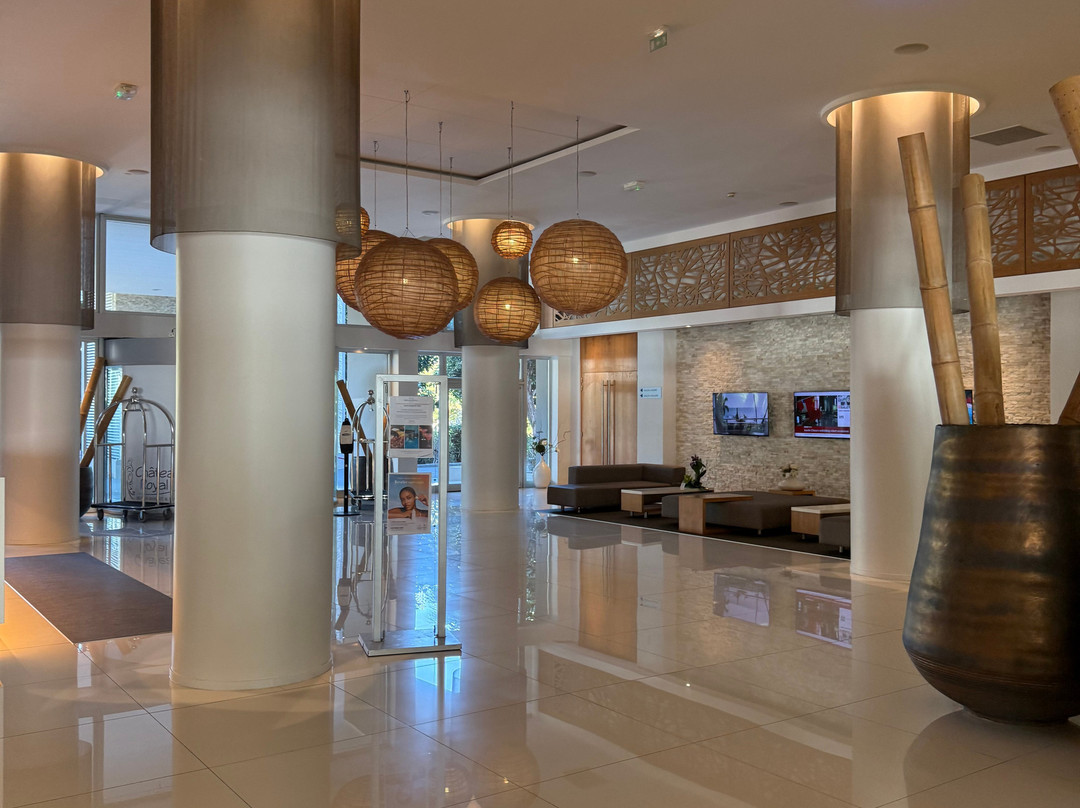 城堡皇家海滩度假村及Spa，努美阿主图
