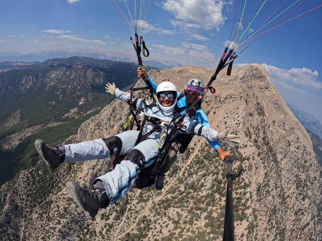Escape Tahtali Tandem Paragliding Antalya-Tekirova必去景点