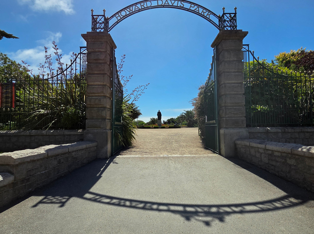 Howard Davis Park-St. Helier必去景点