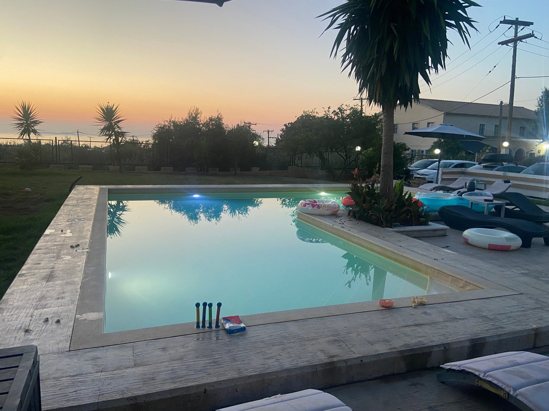 Catamaran Corfu Aparthotel主图