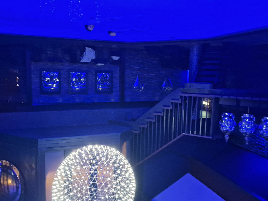 湖畔 Spa 酒店主图
