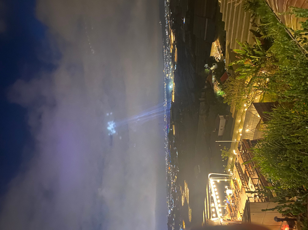 岘港莫荣安豪华酒店主图