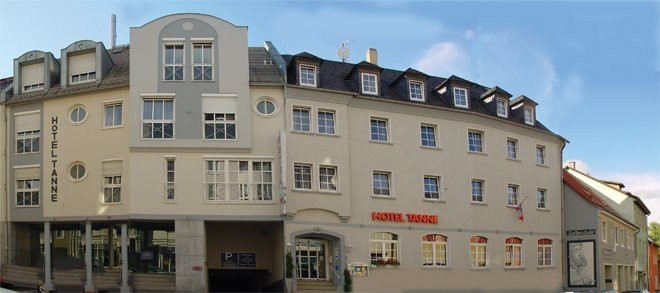 02 Hotel Tanne主图