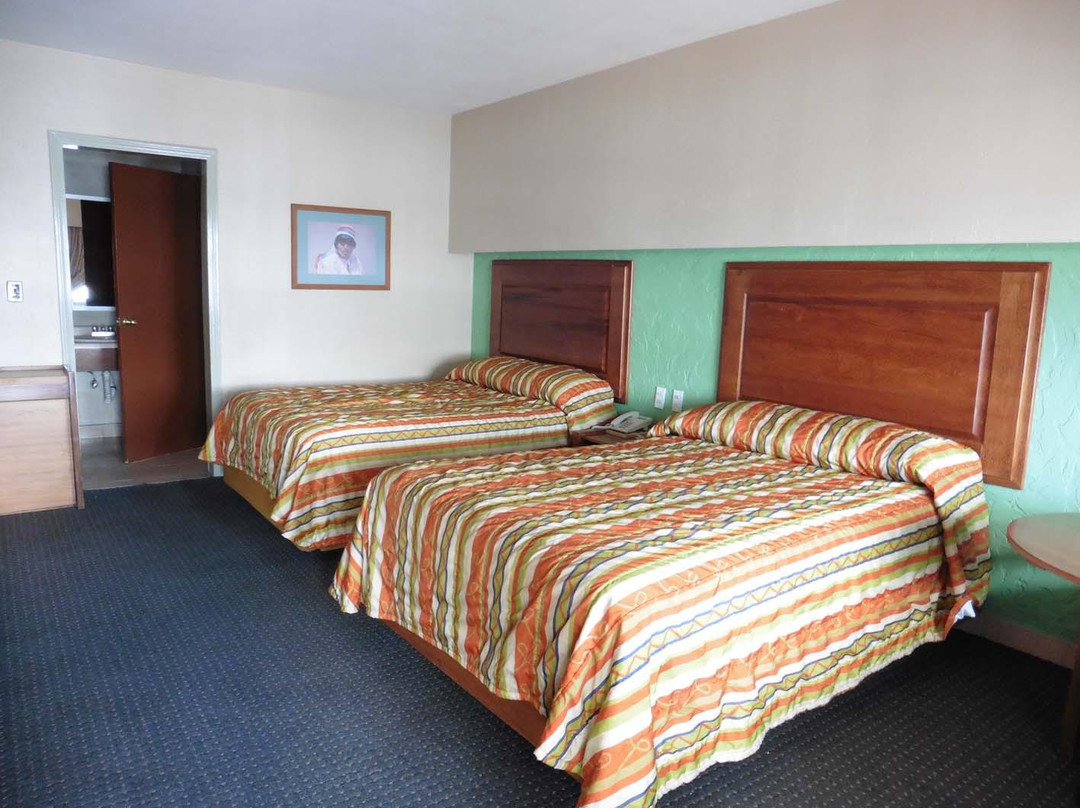 瓜特穆斯酒店住宿-Motel Tarahumara Inn