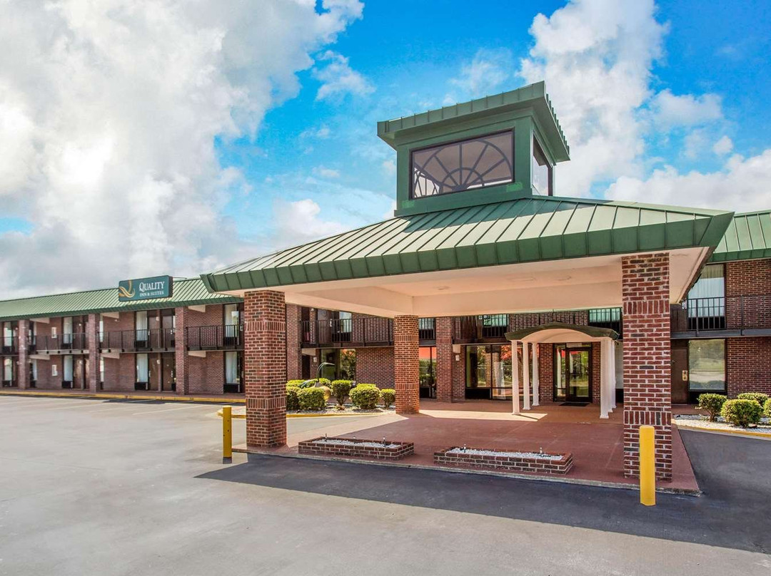 Quality Inn & Suites主图