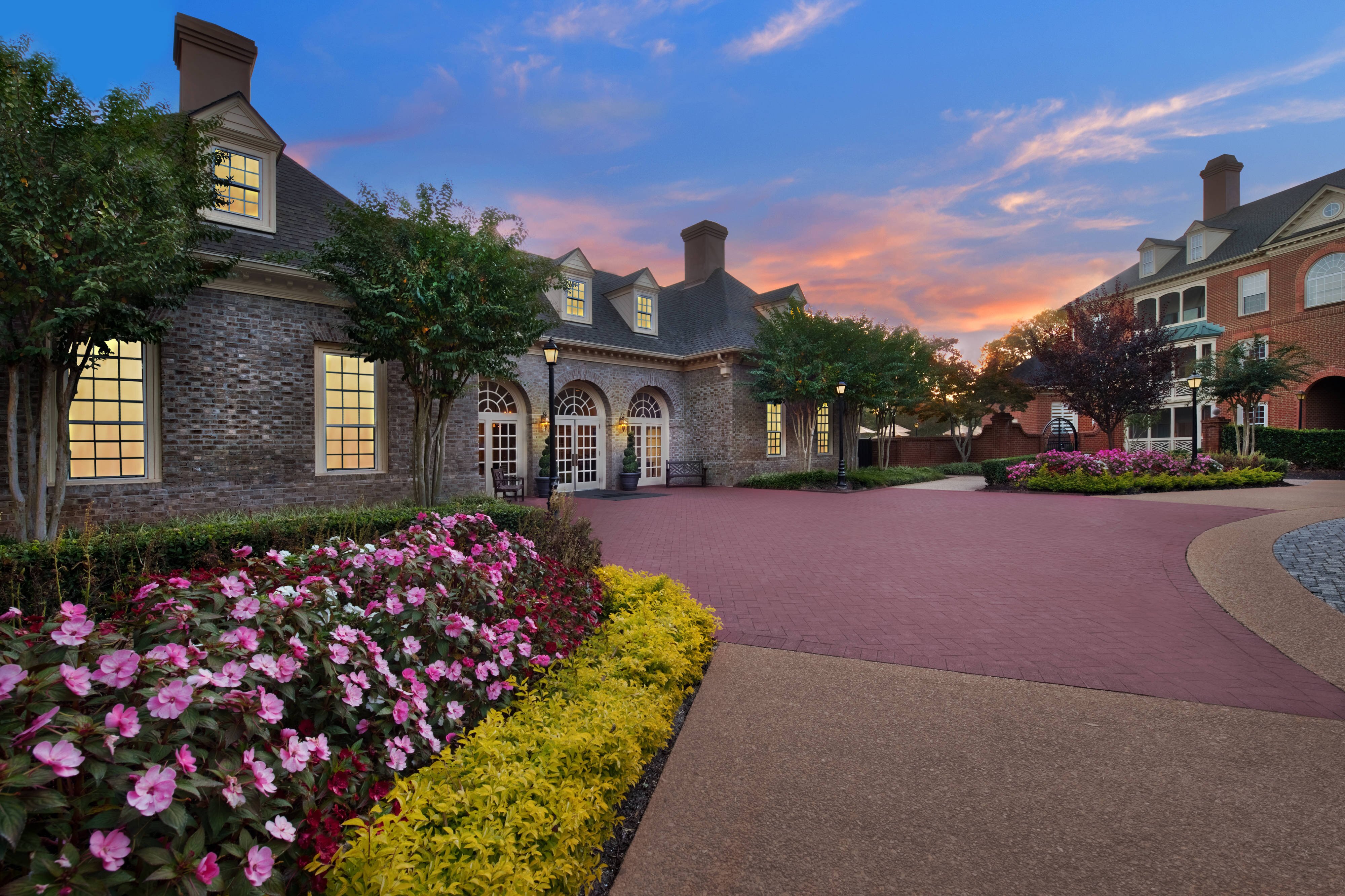 Marriott's Manor Club at Ford's Colony-官方