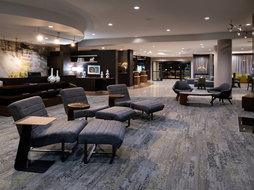 Courtyard by Marriott High Point主图